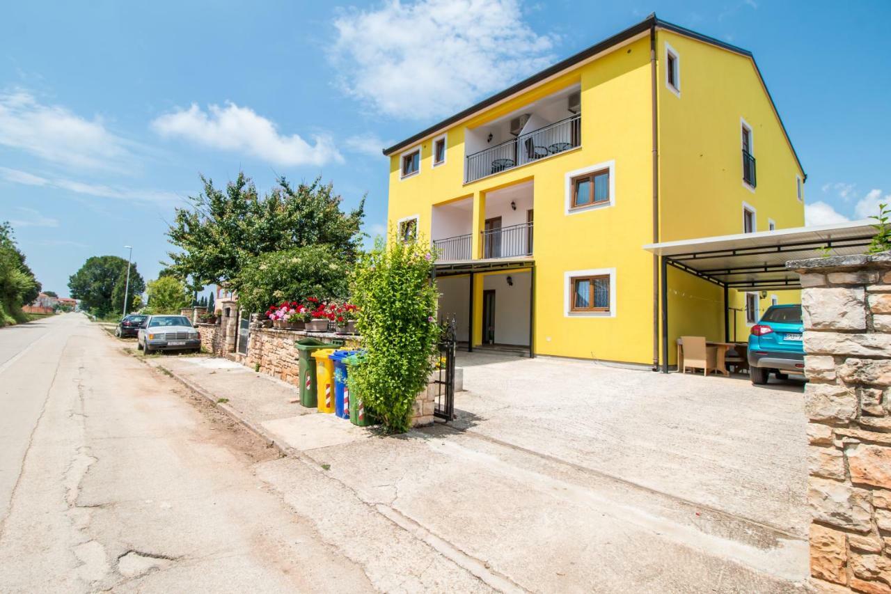 Nice Place Rovinj Exterior foto
