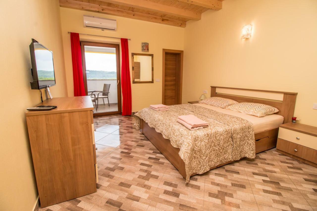 Nice Place Rovinj Exterior foto