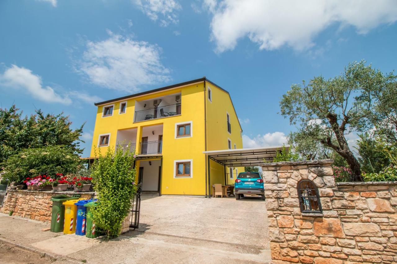 Nice Place Rovinj Exterior foto